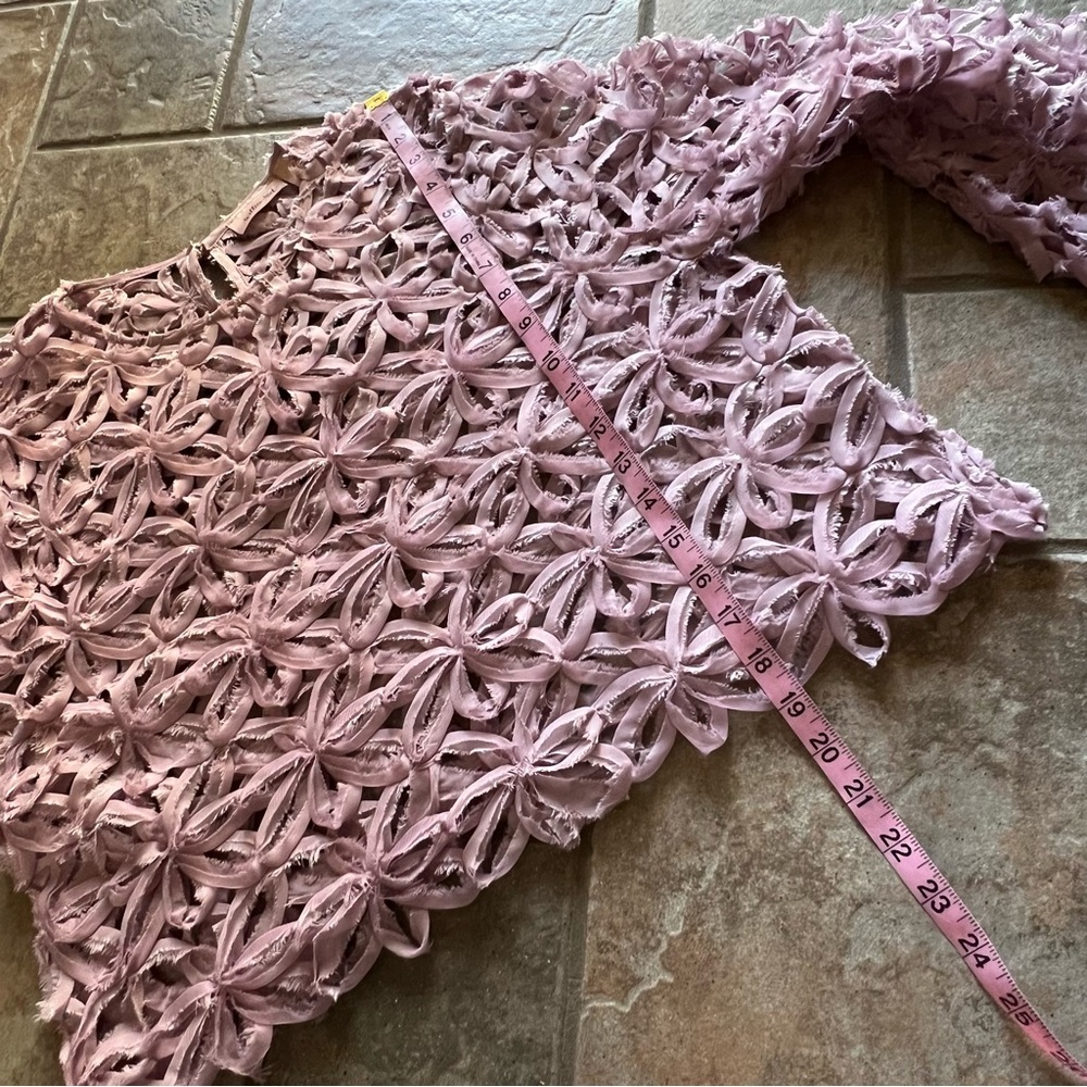 WILLOW & Root From The BUCKLE Dusty Rose Floral Stitch Fabric - Picture 8 of 10
